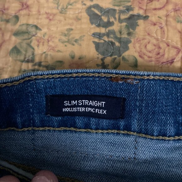 HOLLISTER JEANS - Picture 6 of 8